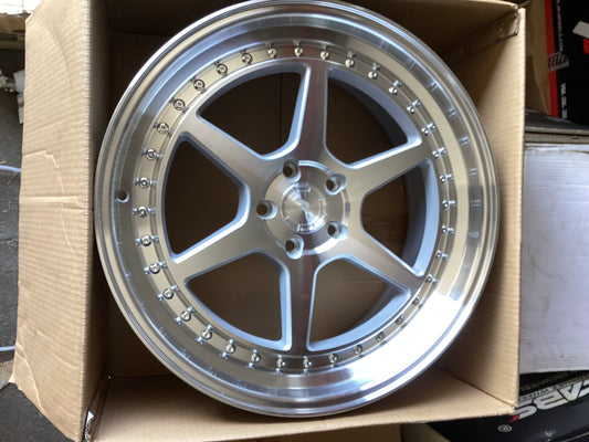 19” Japan Racing JR43 Silver Machined - 5x120