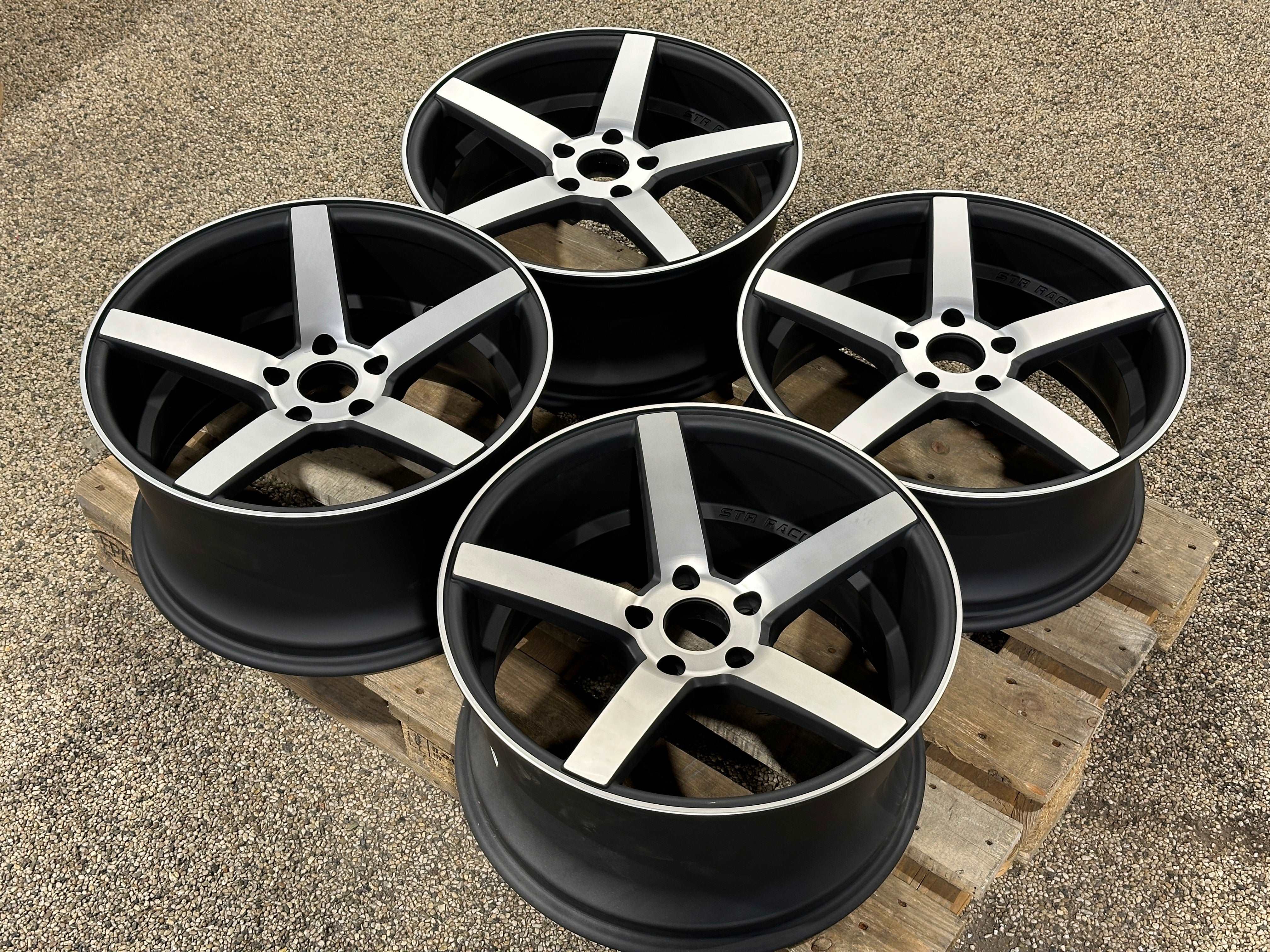 19” WZ55S Black/Diamond Cut Matte - 5x120