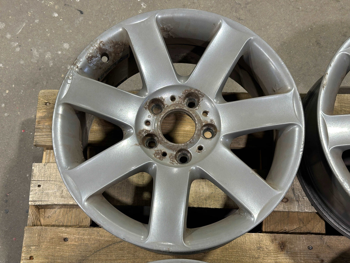 17” BMW Original Aluminiumfälgar Style 44