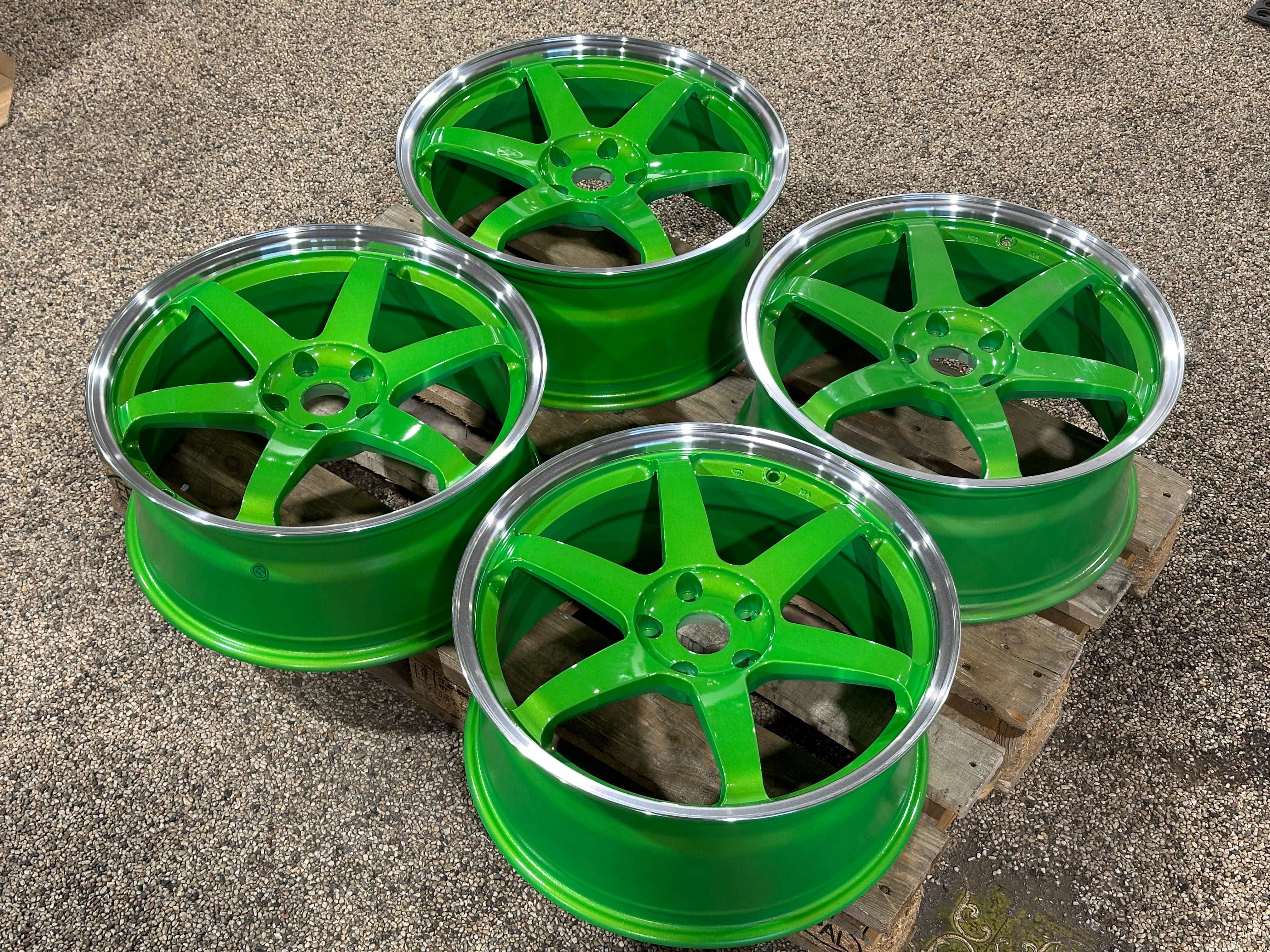 19" EX601 Green/Polished - 5x114.3