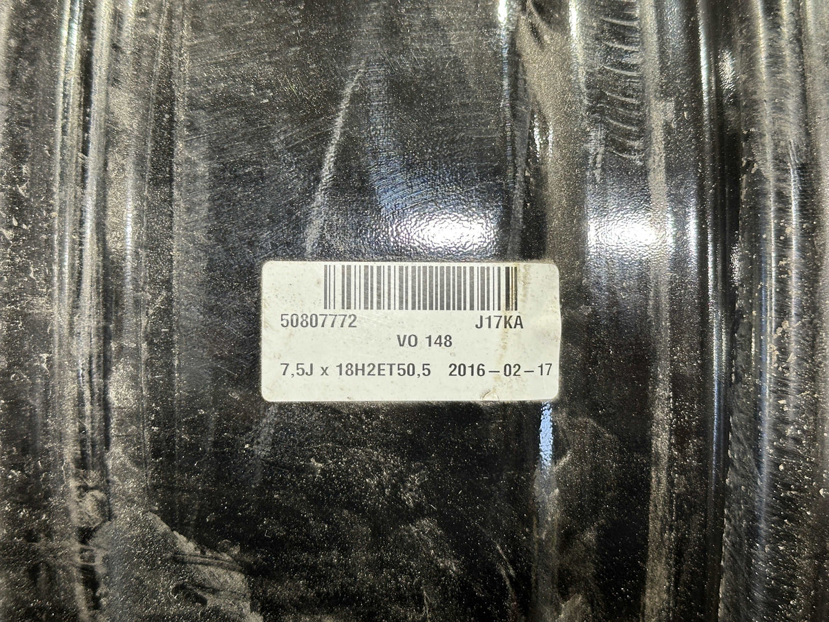 18" Volvo Aluminiumfälg Original 5-Y-Spoke Black - 31423851