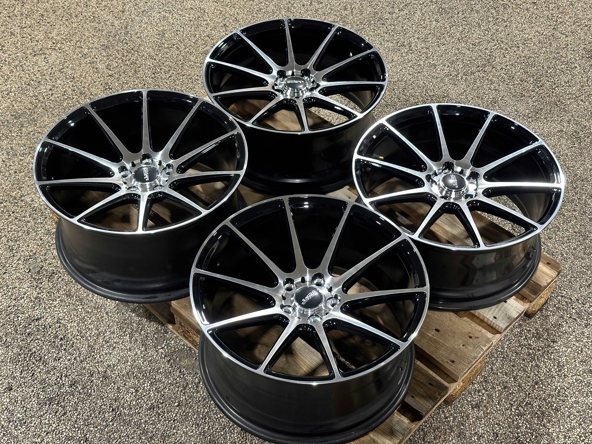 19" ABS 335 Black/Diamondcut - 5x120