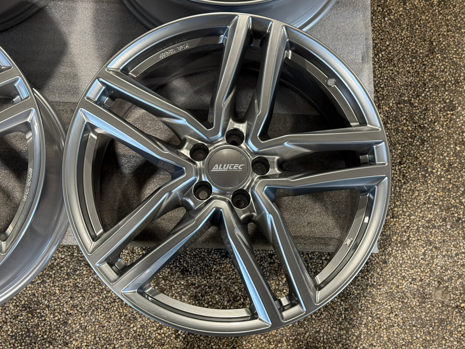 Alutec Ikenu Carbon Grey 8.5x20 ET45 5x112 57.1