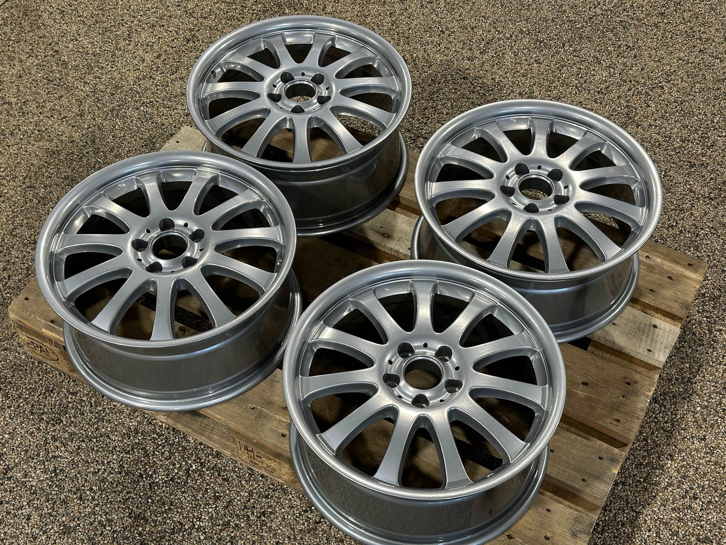 17" 11-Spoke Silver Chrome - 5x110