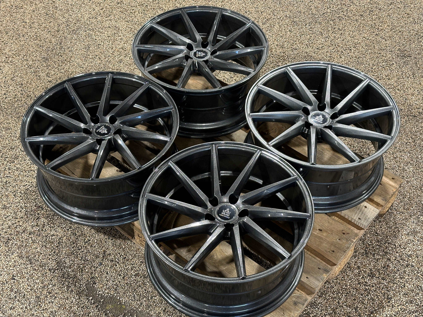 20" Ferro Wheels 10-Spoke - 5x112