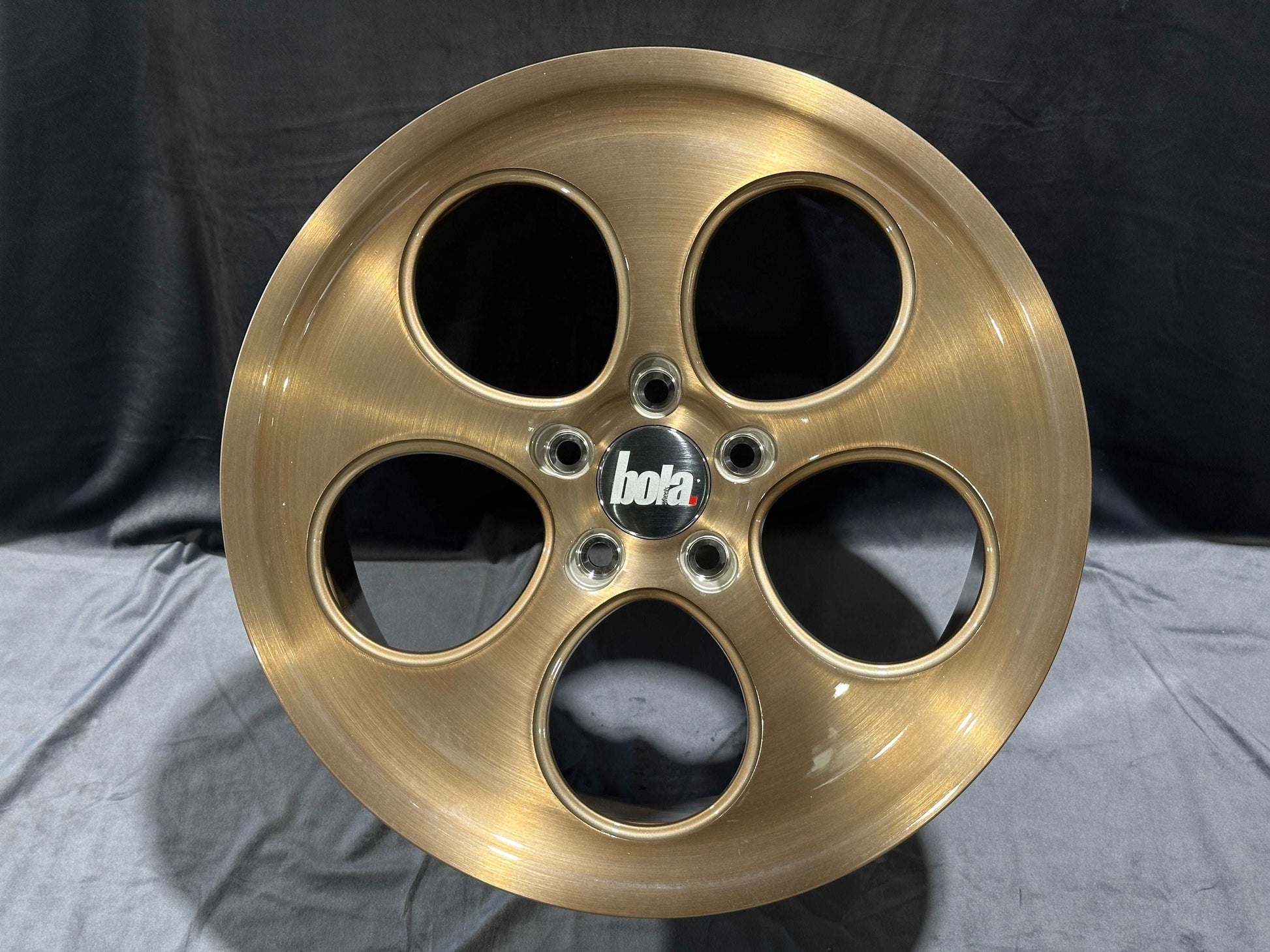 18" BOLA B5 BRONZE BRUSHED POLISHED - 5x112