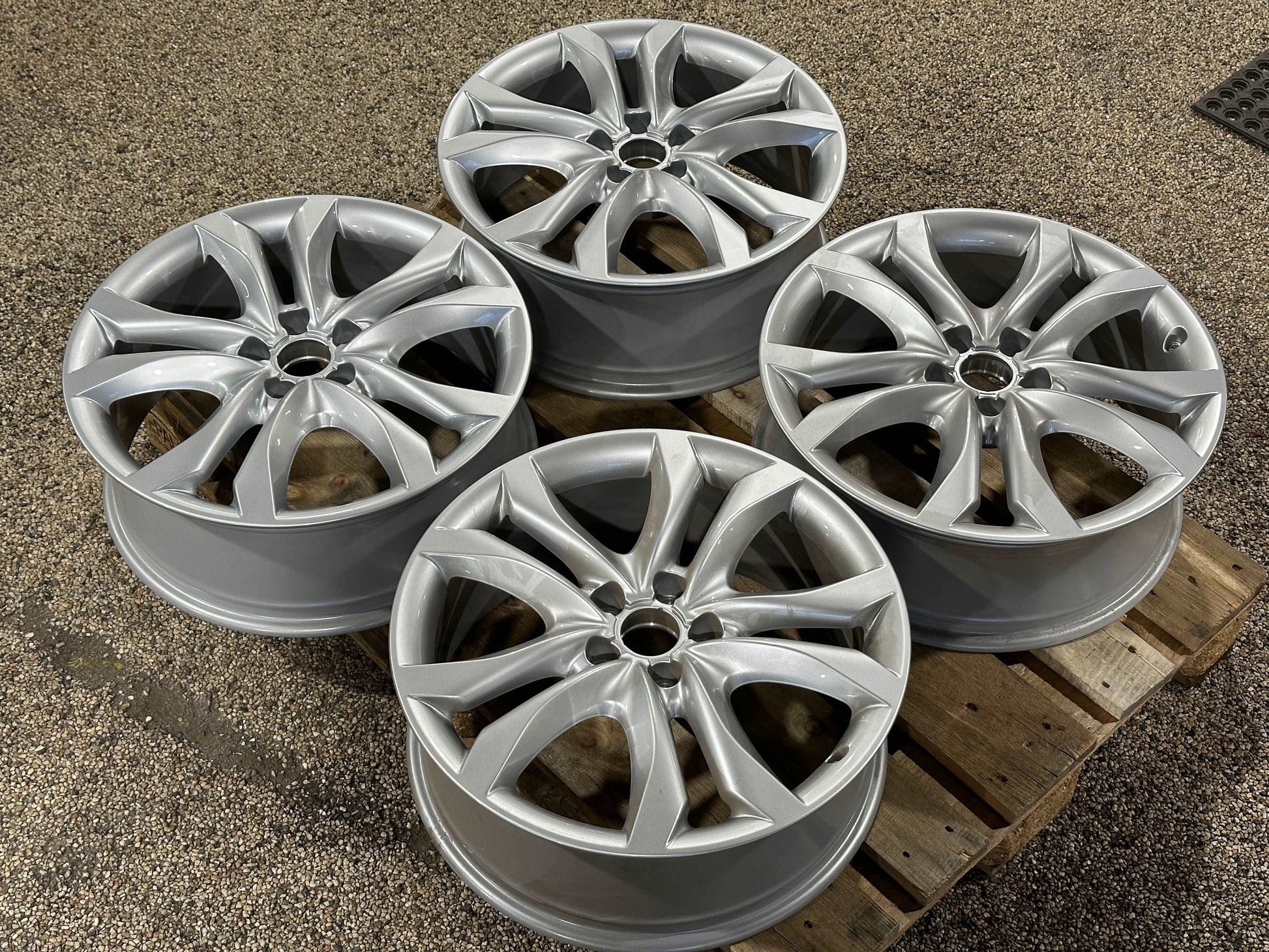 19” Audi Original- 8R0601025AL