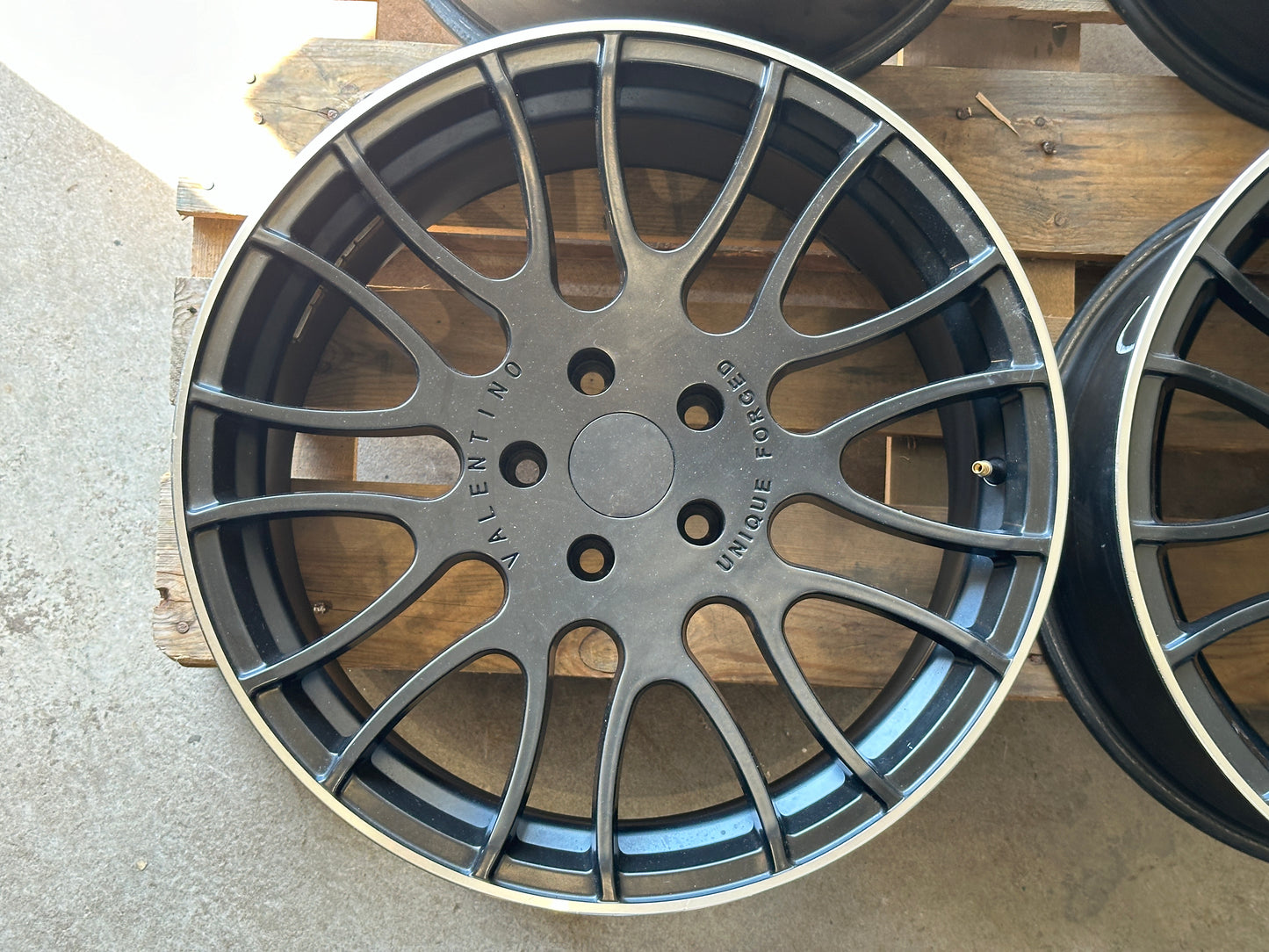 19 Valentinos Wheels - 5x120