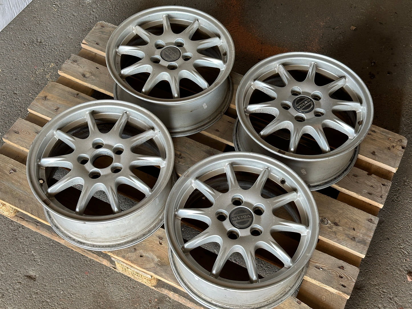 15” Volvo Original Berlina Fälgar - 5x108