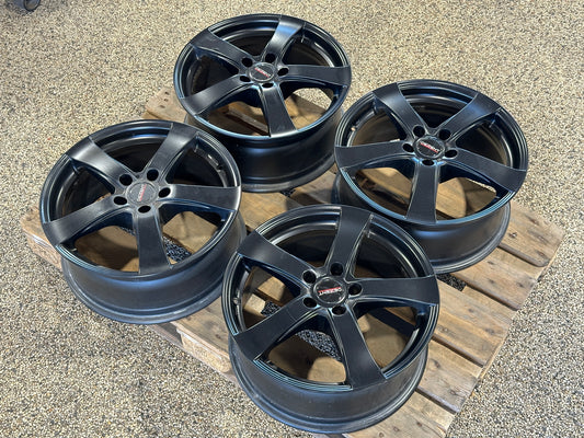 17” Dezent RE Volvo Black - 5x108