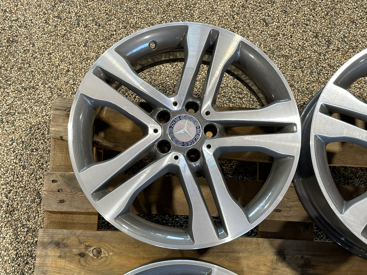 18” Mercedes Original Aluminiumfälgar - 5x112 / A1564010102