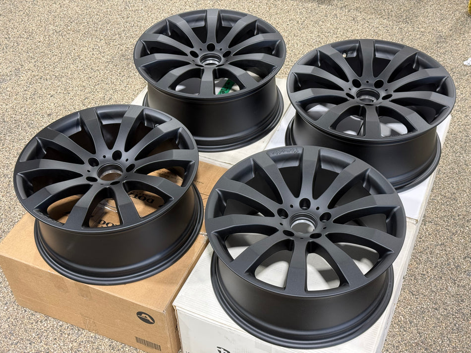 Tomason TN4 Matte Black 8.5x19 ET40 72.56 5x120 Set