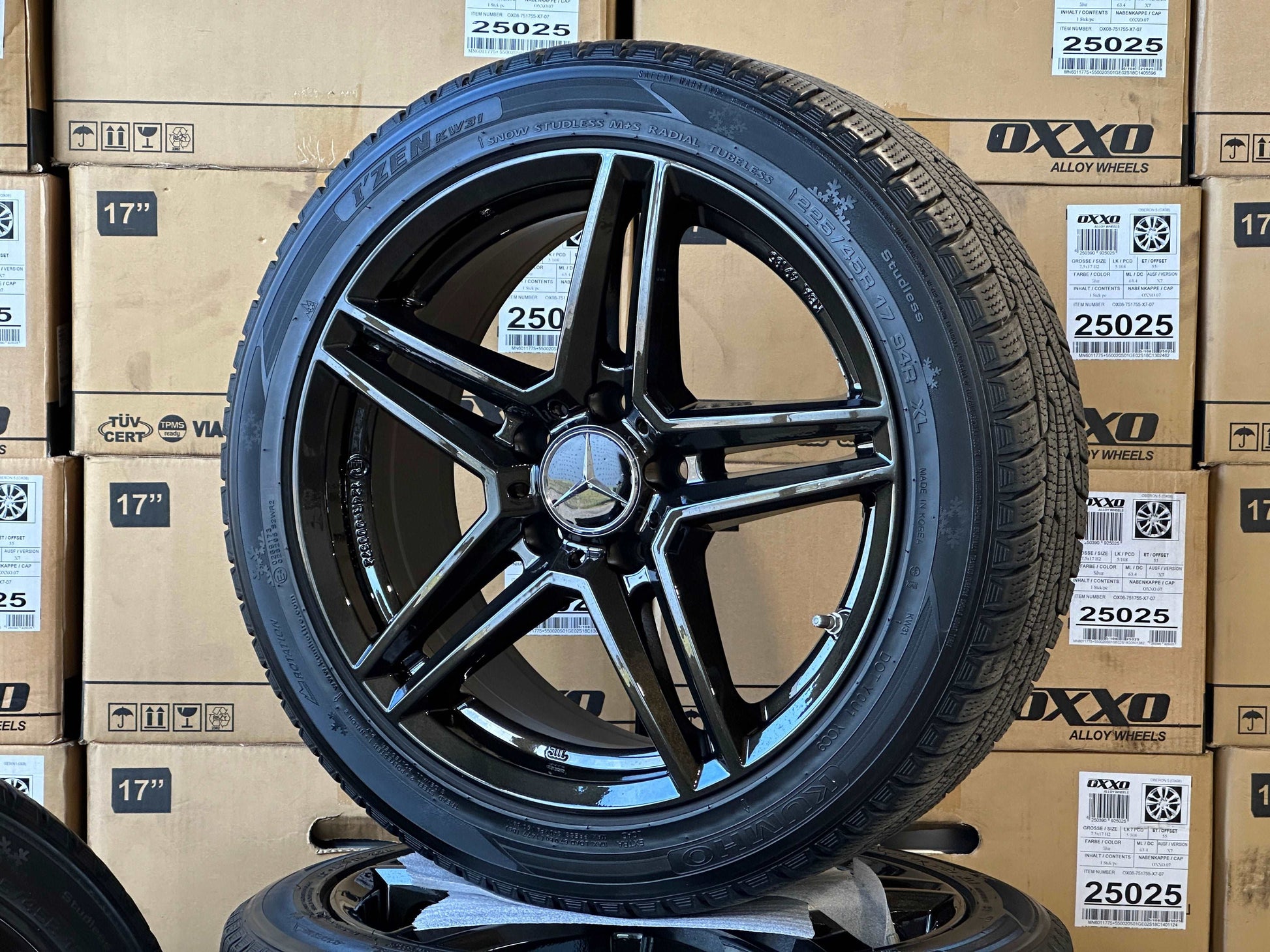 17" Kompletta Mercedes Vinterhjul - 5x112