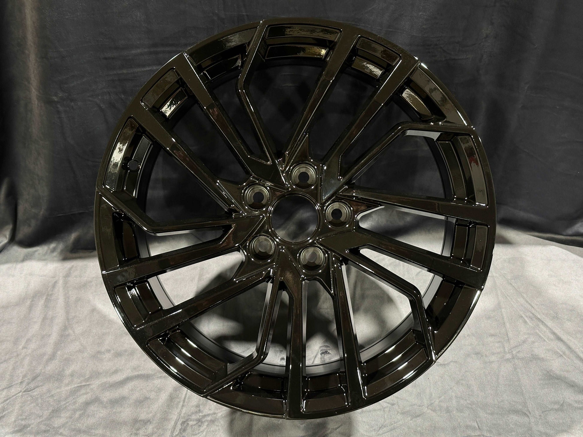 18" Alloy W268 Black - 5x112