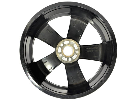 Backside_Volvo_5_spoke_wheel_31471554