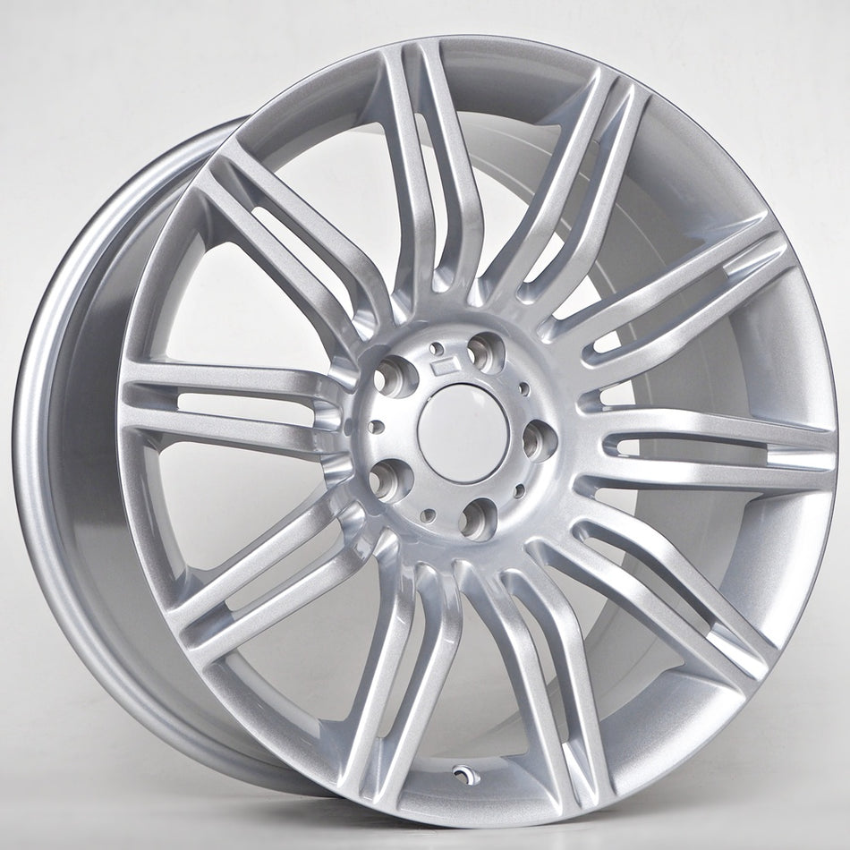 Nooe Member  8,5X19 5X120 ET18 72,6 Silver