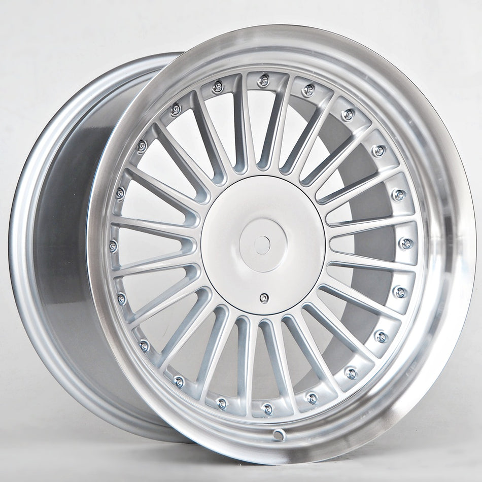Ratlankis Steel 9X17 5X120 ET15 74,1 Silver Machined Lip Chrome Rivets