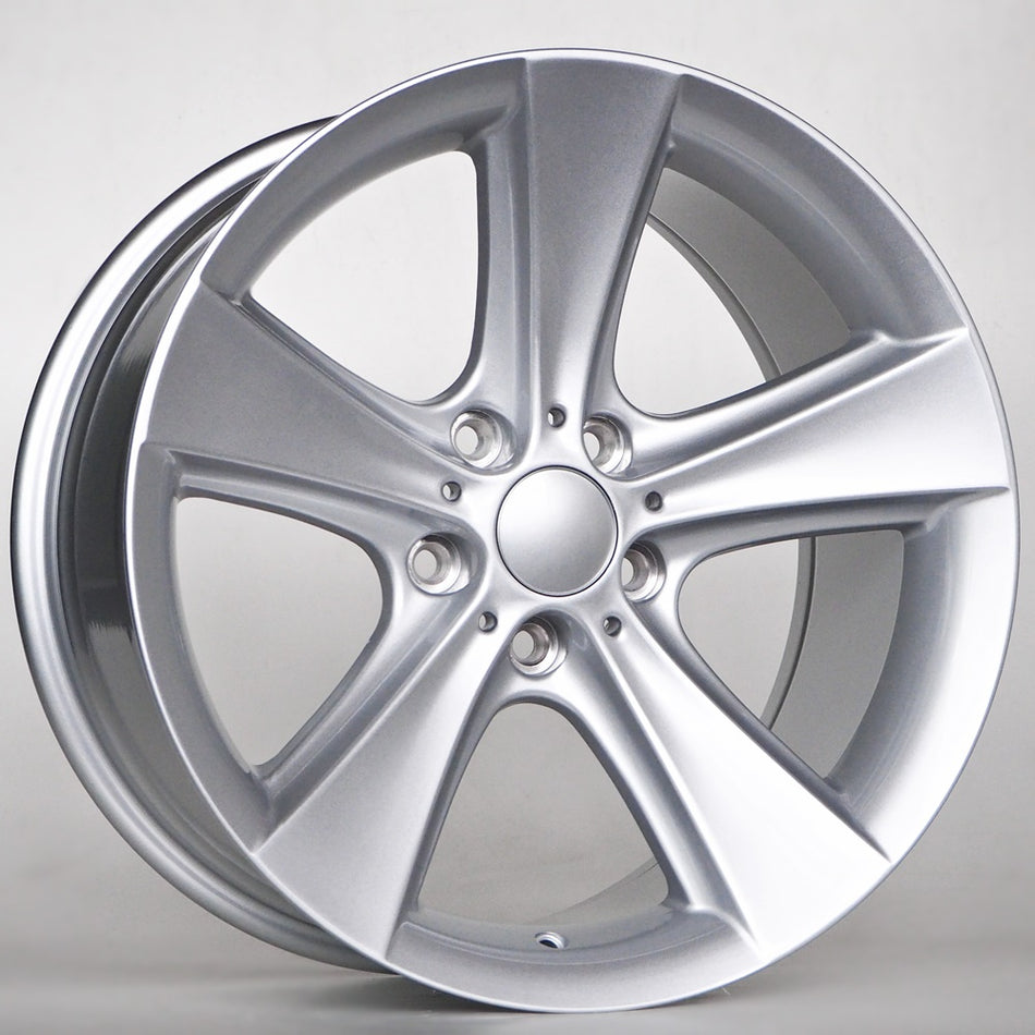 Ratlankis Vortex 8,5X18 5X120 ET20 74,1 Silver