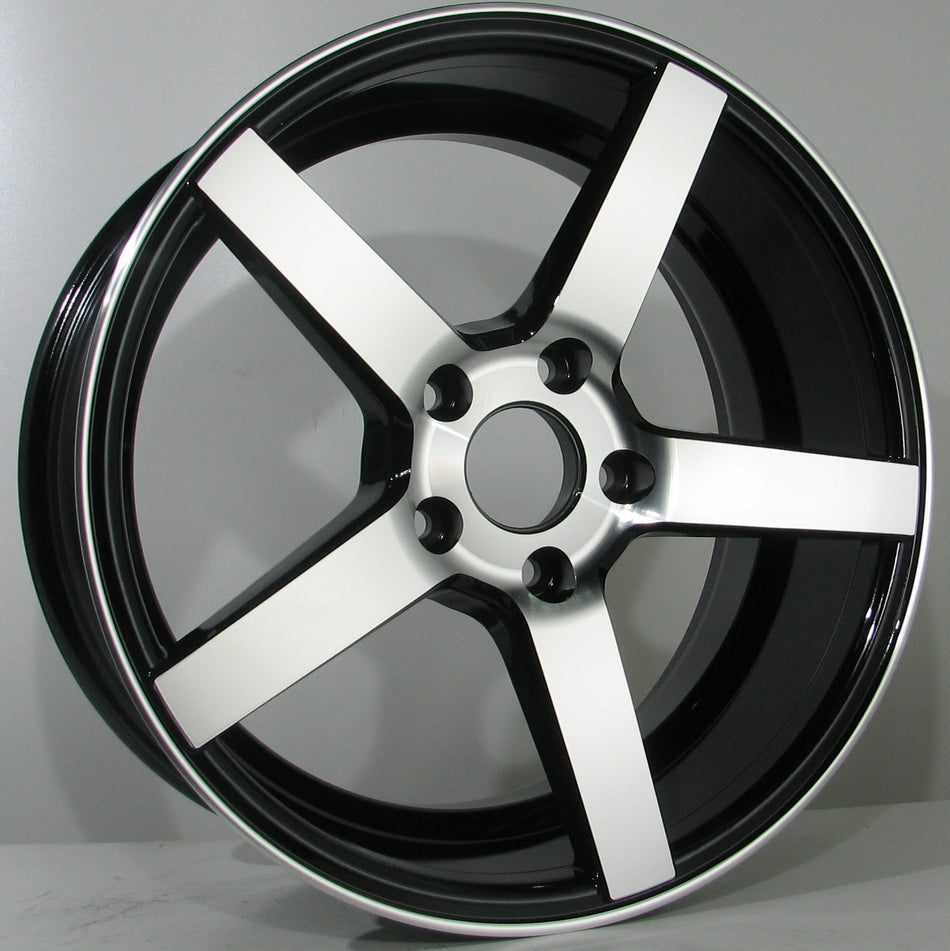 Ratlankis Vuelta 9,5X19 5X120 ET35 72,56 BmFM