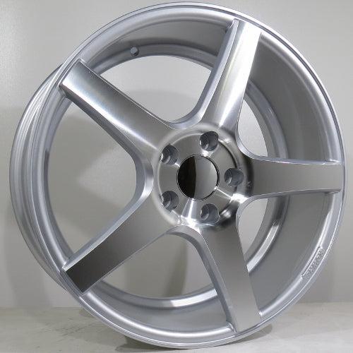 Ratlankis Vuelta 8,5X19 5X112 ET33 66,45 SFM